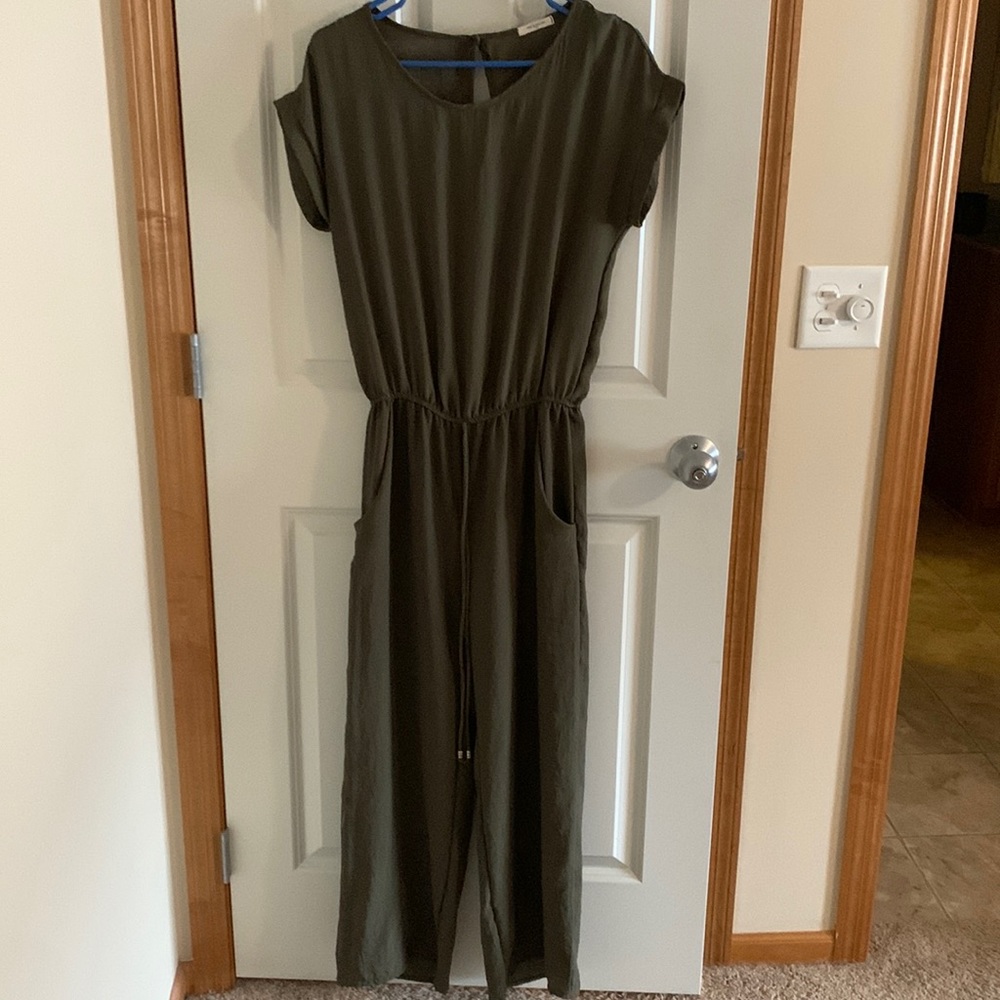 Dark green short sleeve jump suit